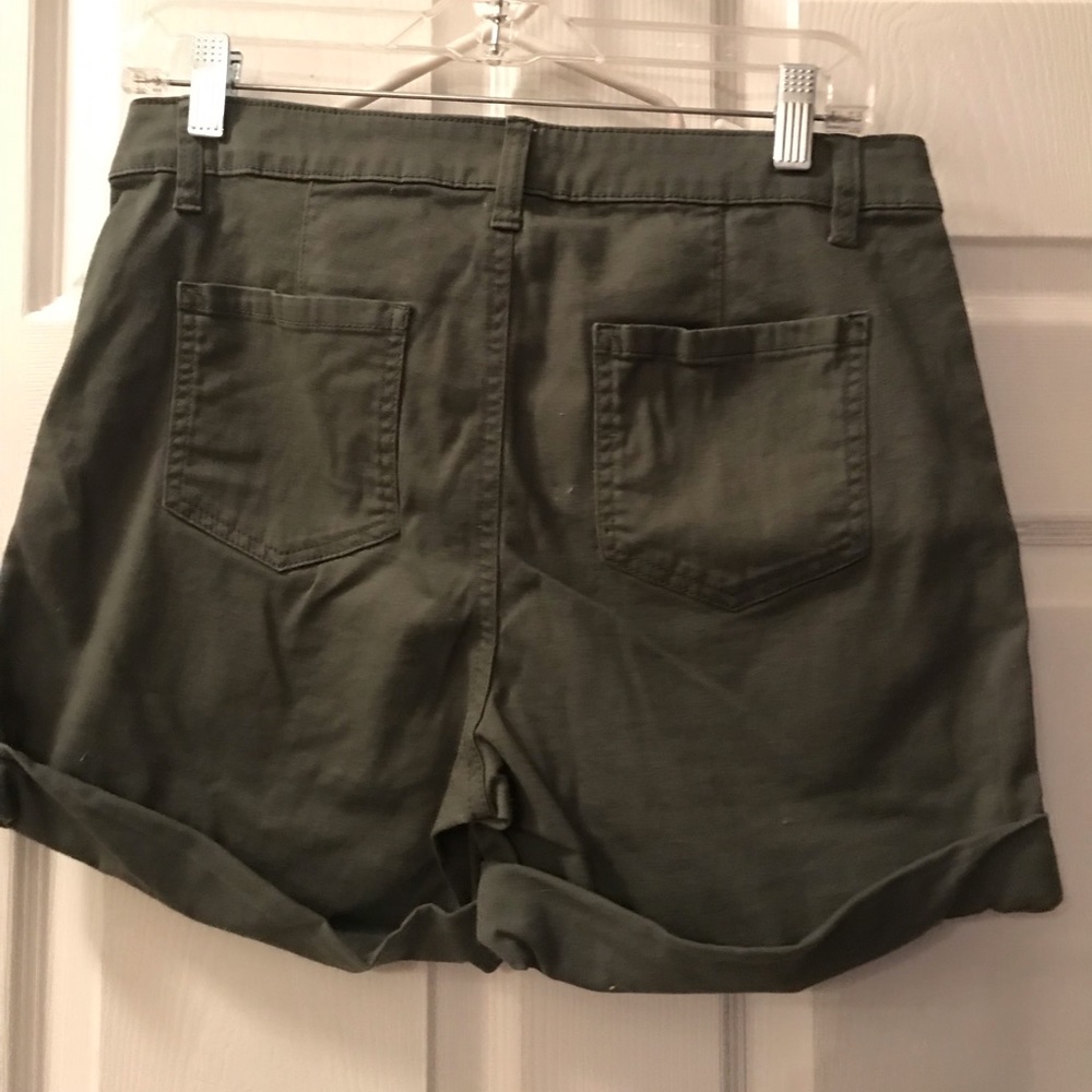 Utility shorts - Picture 2 of 3